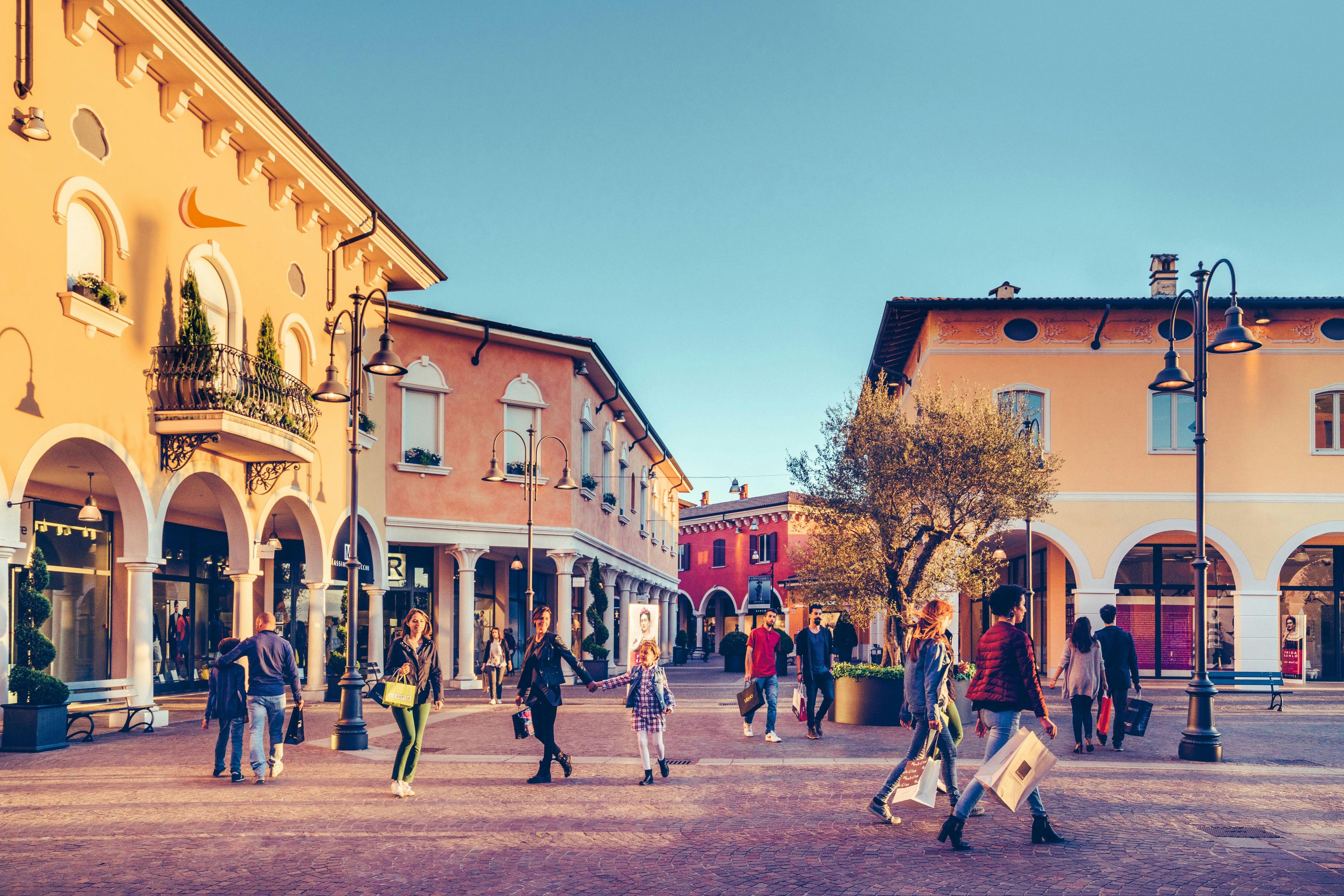 Imagen del tour: Tarjeta regalo Mantova Village con tarjeta de descuento, aperitivo o desayuno