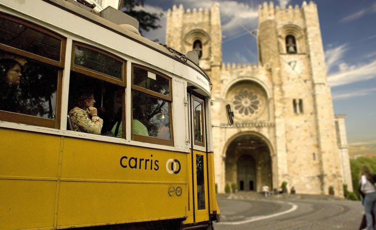 Imagen del tour: Visita y juego de exploración del distrito de Alfama en Lisboa