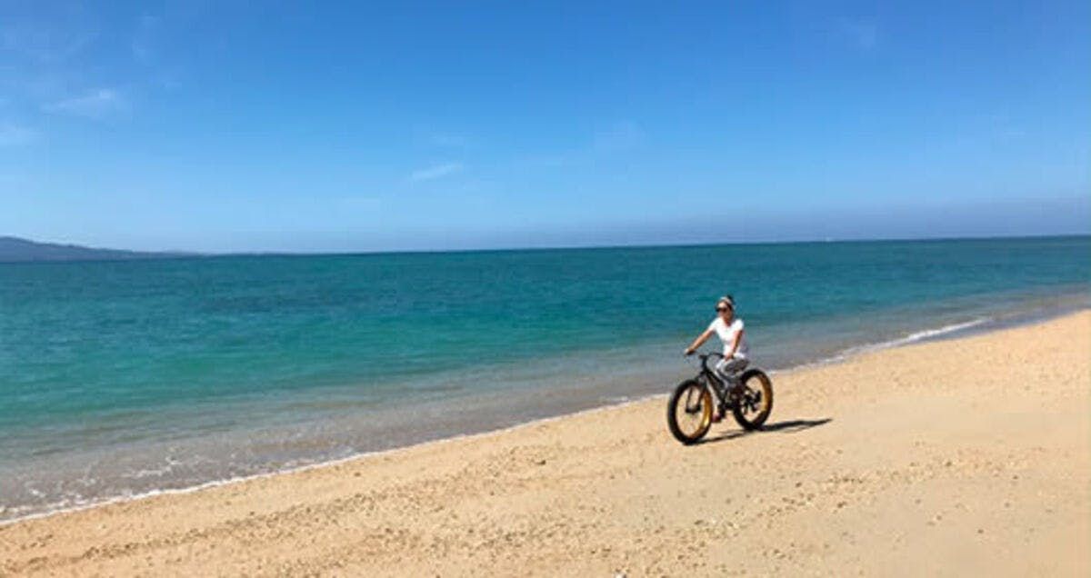 Imagen del tour: Tour en bicicleta por la playa de Okinawa