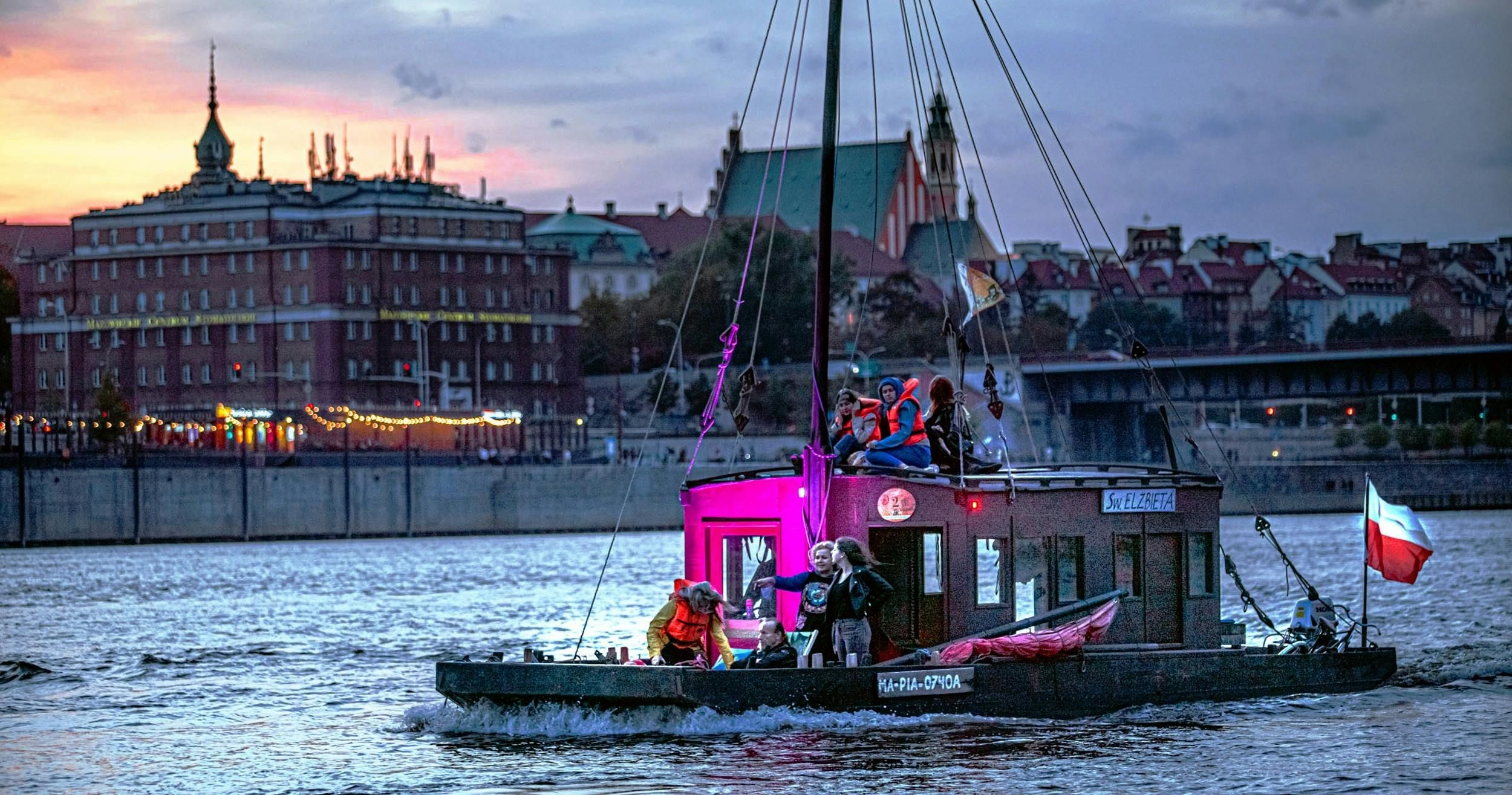 Imagen del tour: Crucero turístico por el río Vístula en Varsovia