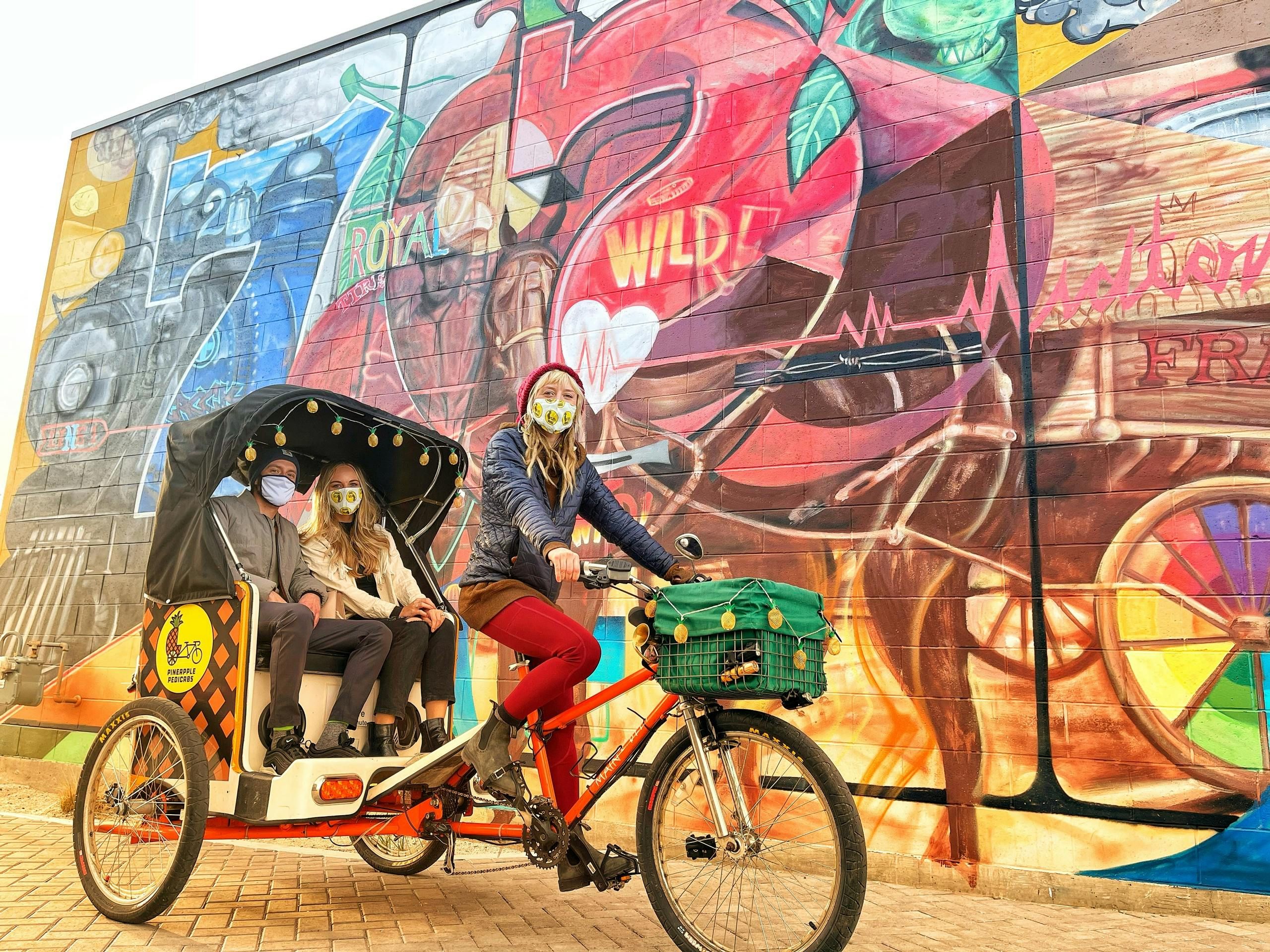 Imagen del tour: Recorrido en bicitaxi por el mural de Midtown Reno
