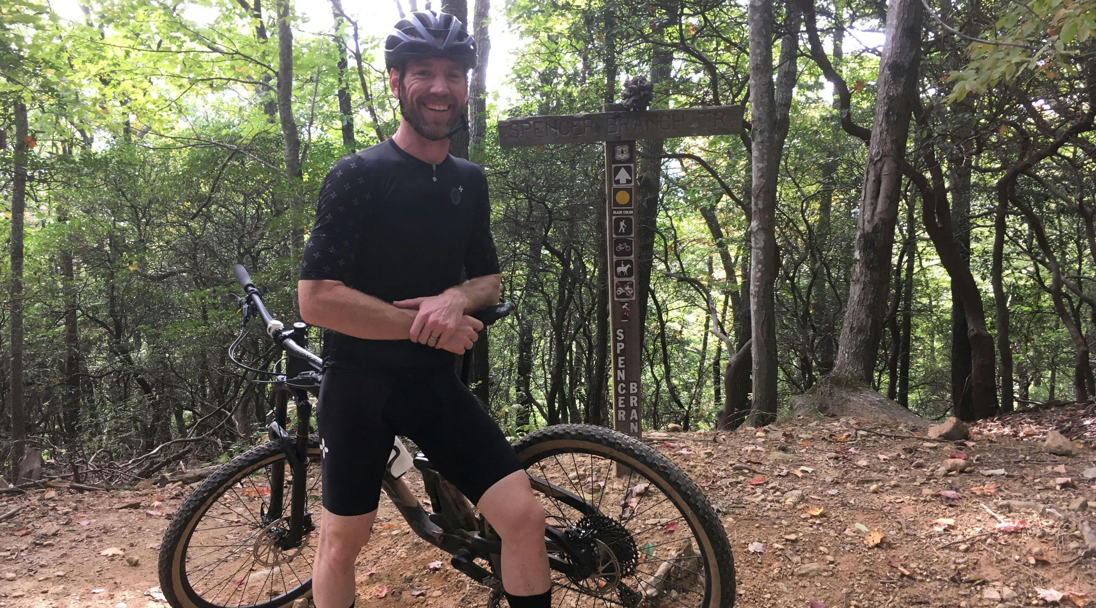 Imagen del tour: Tour de 1 a 4 días en bicicleta de montaña por el norte de Pisgah en Asheville
