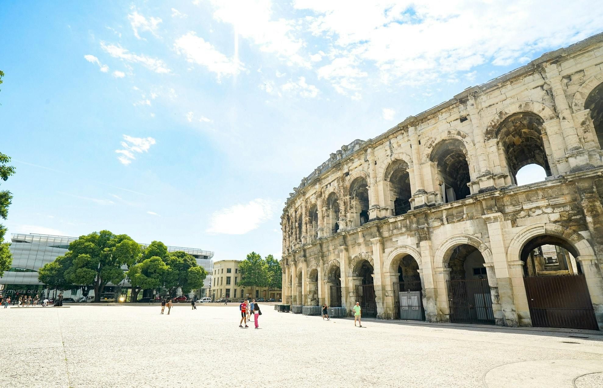 Imagen del tour: Entrada combinada para Nîmes Arena, Maison Carrée y Tour Magne