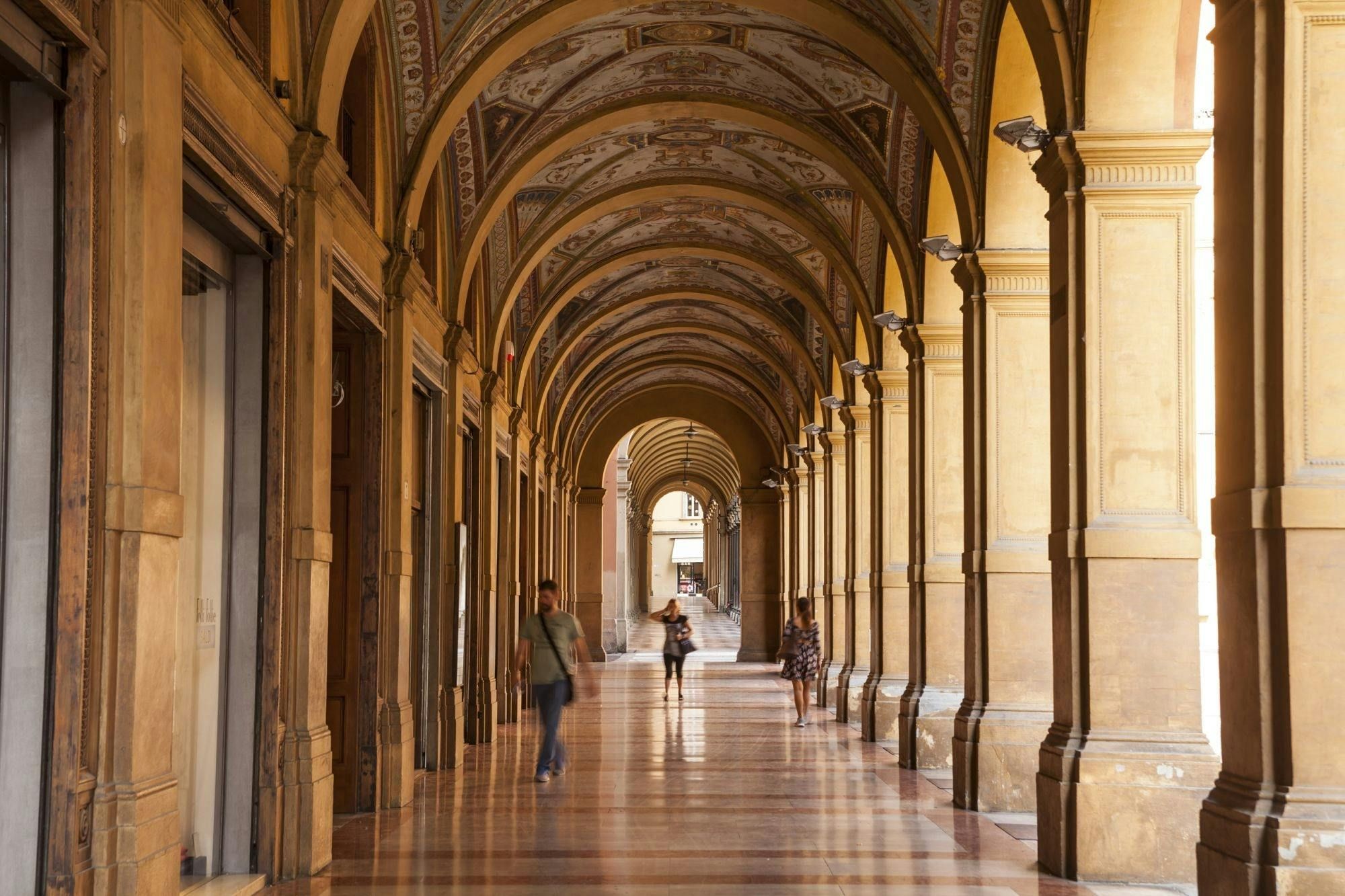 Imagen del tour: Visita guiada a Portici di Bologna y Basílica de San Luca