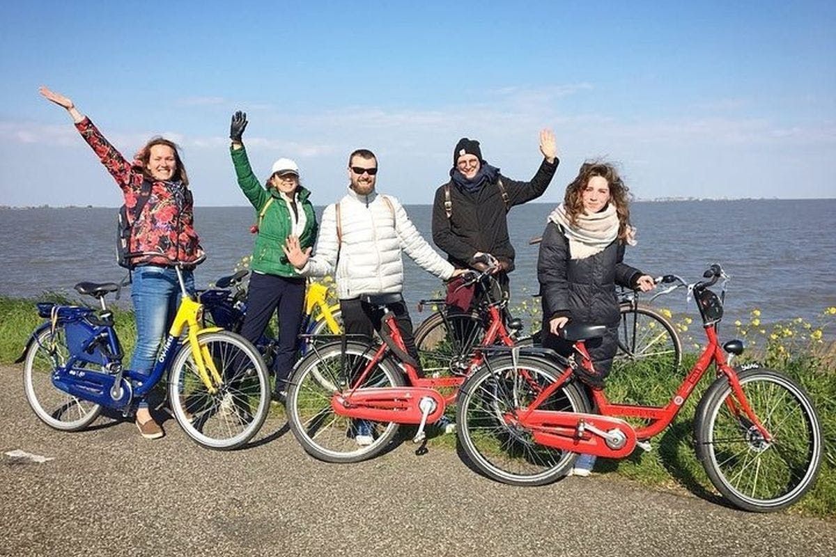 Imagen del tour: Visita guiada privada en bicicleta de un día por la campiña de Ámsterdam