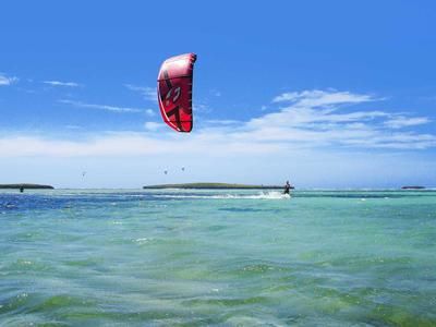 Imagen del tour: Clases de kitesurf en la bahía de Sakalava y la bahía de Andovokonko en Madagascar