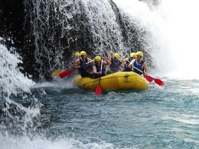 Imagen del tour: Rafting en el río Mrežnica, cerca del Parque Nacional de los Lagos de Plitvice