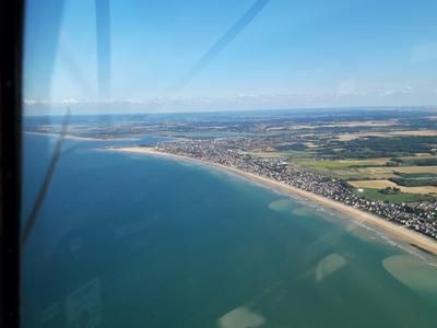 Imagen del tour: Vuelo en ultraligero sobre las playas del desembarco del Día D en Normandía