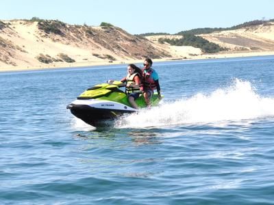Imagen del tour: Excursiones en moto de agua en la bahía de Arcachon, cerca de Burdeos