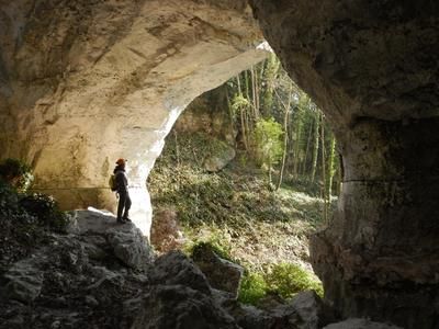 Imagen del tour: Espeleología en las cuevas de Caumont, cerca de Rouen