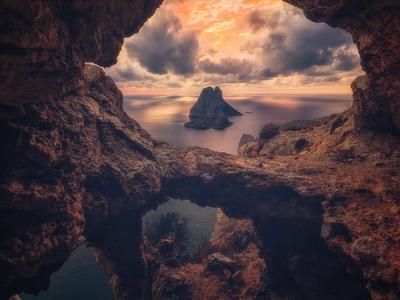Imagen del tour: Excursión de senderismo a las Cuevas de Es Vedrá en Ibiza