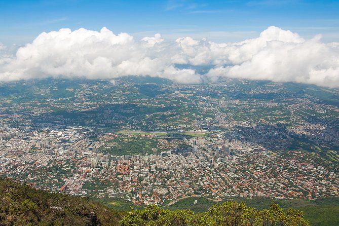 Imagen del tour: La excursión turística por Caracas incluye un paseo en teleférico y el almuerzo