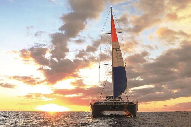Imagen del tour: Crucero con cena al atardecer en Fiji que incluye espectáculo cultural de Fiji