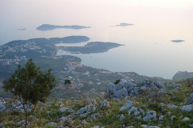 Imagen del tour: Excursión privada por la costa de Dubrovnik : casco antiguo de Dubrovnik, valle de Konavle y mirador de Sivi Soko