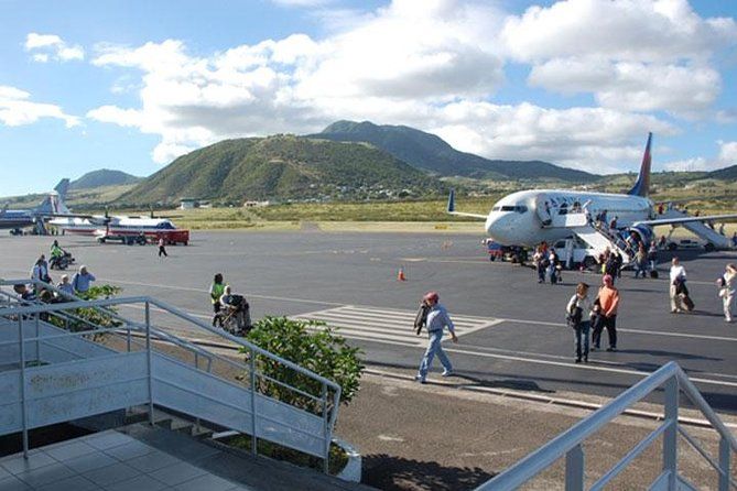 Imagen del tour: Traslados privados al aeropuerto a St. Kitts Marriott y Frigate Bay.