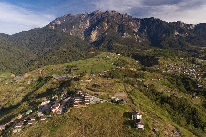 Imagen del tour: 3 días Monte Kinabalu Cumbre Senderismo y Poring Hot Spring Stay