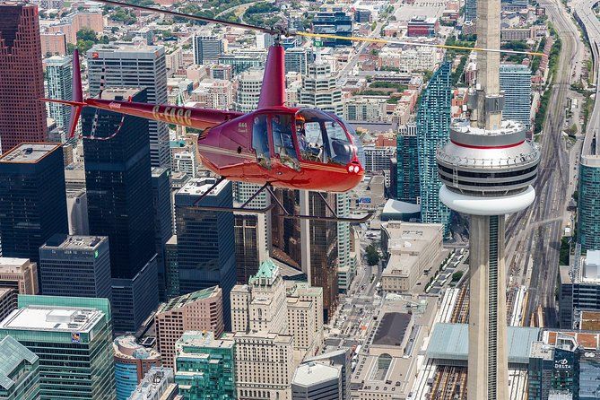 Imagen del tour: Recorrido en helicóptero de 7 minutos por Toronto