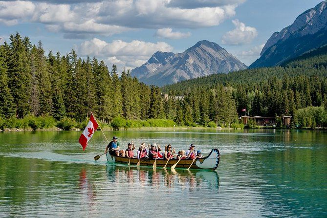 Imagen del tour: Recorrido de 1,5 horas en canoa por el Parque Nacional de Banff
