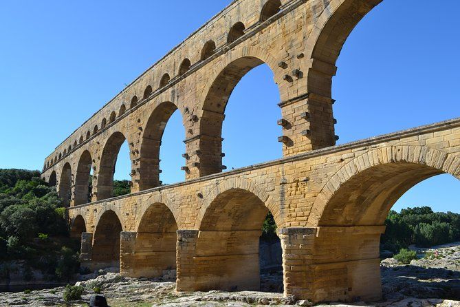 Imagen del tour: Excursión privada de un día a Nimes, Pont du Gard y Orange desde Arles