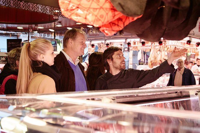 Imagen del tour: Museo Dalí + Clase práctica de cocina del mercado al tenedor con el chef Yves