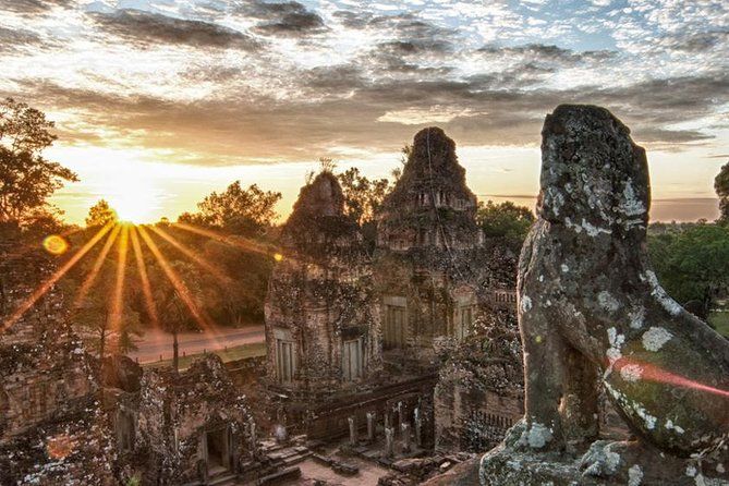 Imagen del tour: Tour privado de Angkor Wat Sunrise de día completo con guía de Siem Reap