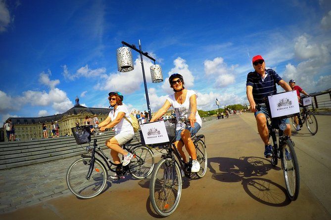 Imagen del tour: Recorrido en bicicleta: Esenciales de Burdeos