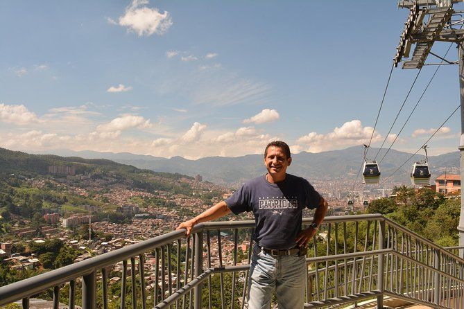 Imagen del tour: recorrido privado de día completo por la ciudad de Medellín