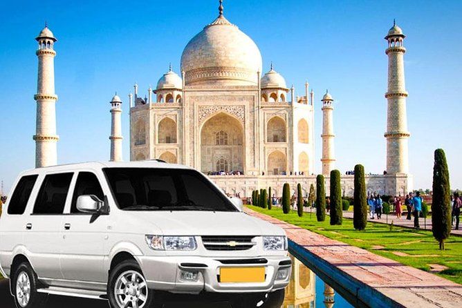 Imagen del tour: Lujoso recorrido por la ciudad de Agra en coche