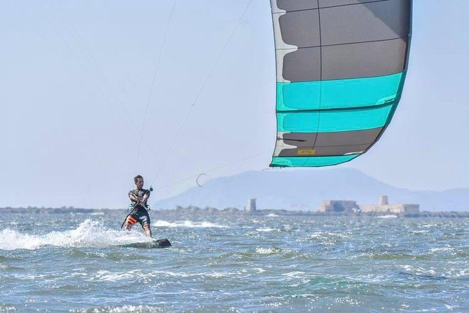 Imagen del tour: Kitesurf: Curso Básico