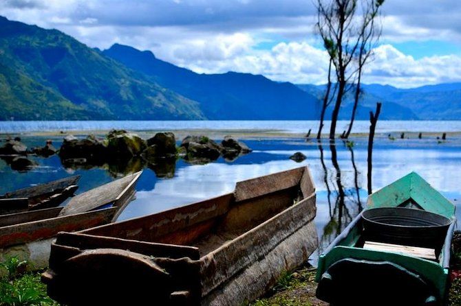 Imagen del tour: Tour en bicicleta por el lago de Atitlán con tejeduría y plantaciones de café