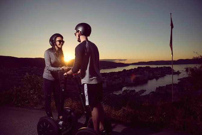 Imagen del tour: Recorrido nocturno en Segway por Bergen