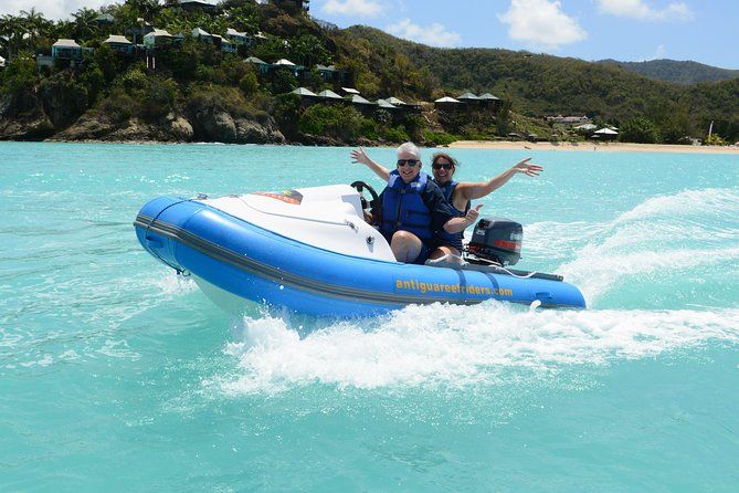 Imagen del tour: Tour en barco autónomo y esnórquel en Antigua