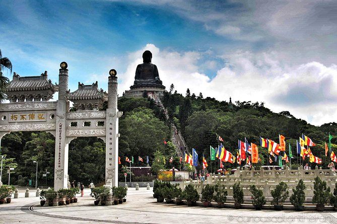 Imagen del tour: Excursión privada de día completo a la isla de Lantau, que incluye Big Buddha y Tai O