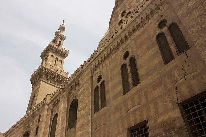 Imagen del tour: Tour de El Cairo islámico y copto desde Port Said