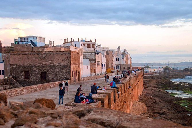 Imagen del tour: Visita guiada de Essaouira: 3 en 1: visita nocturna, vive como un local y comida callejera