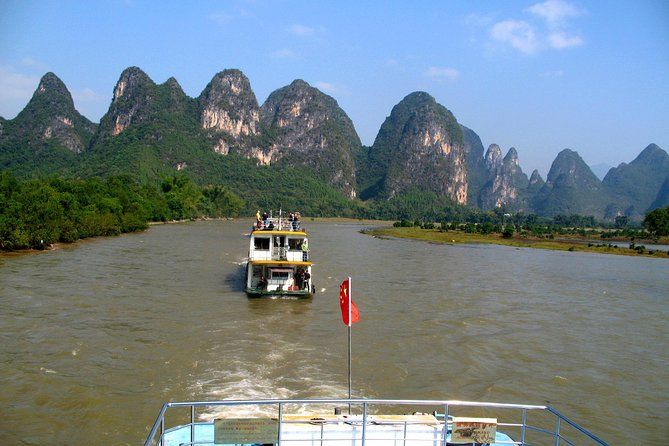 Imagen del tour: Crucero por el río Li y excursión de un día al grupo Yangshuo desde Guilin