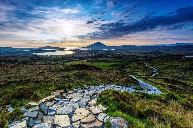 Imagen del tour: Excursión en tierra: explore el tour autoguiado del parque nacional de Connemara.