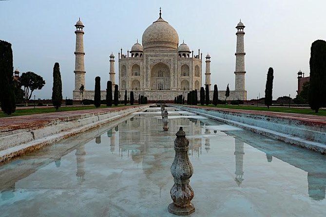 Imagen del tour: Excursión de un día al Taj Mahal y Agra desde Hyderabad con vuelos comerciales de ambos lados