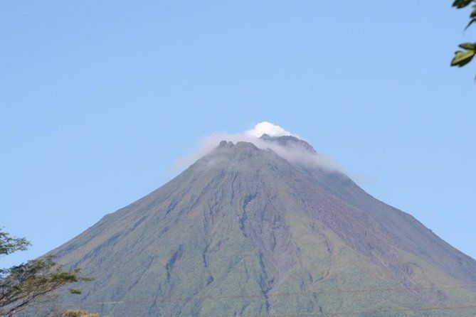 Imagen del tour: Tour de un día completo al volcán y las aguas termales desde Guanacaste