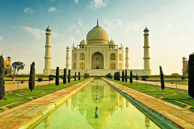 Imagen del tour: Tour de 2 días al Taj Mahal, Agra desde Kolkata con vuelos comerciales de ambos lados