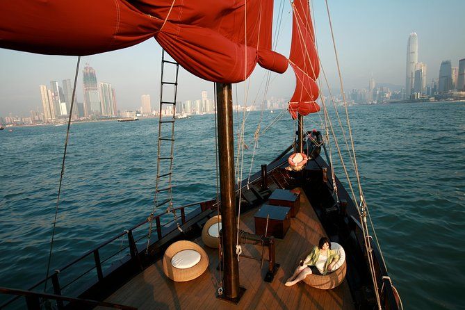 Imagen del tour: Cruceros a Stanley con Aqua Luna desde Hong Kong