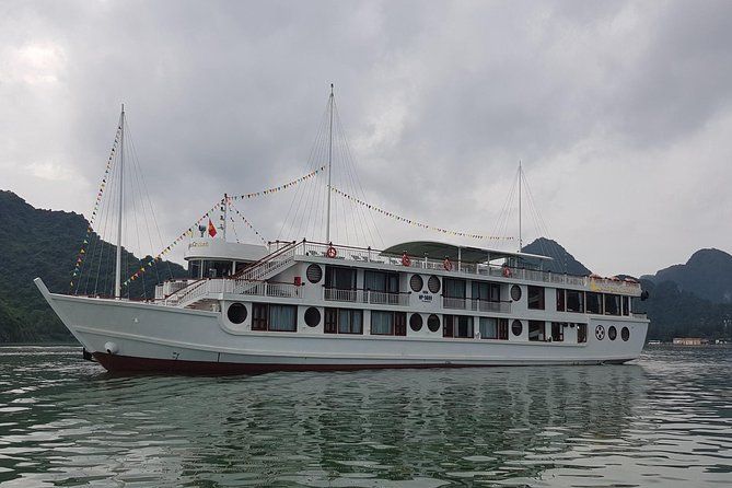Imagen del tour: Crucero de 3 días a Lan Ha Bay en Calypso Cruises
