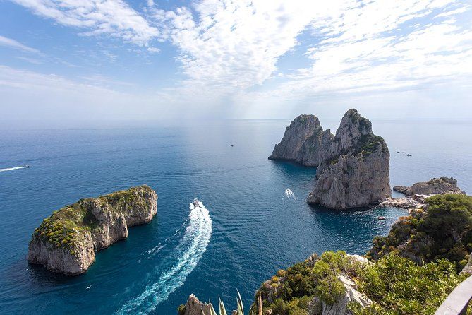 Imagen del tour: Excursión en barco privado Capri by Sea