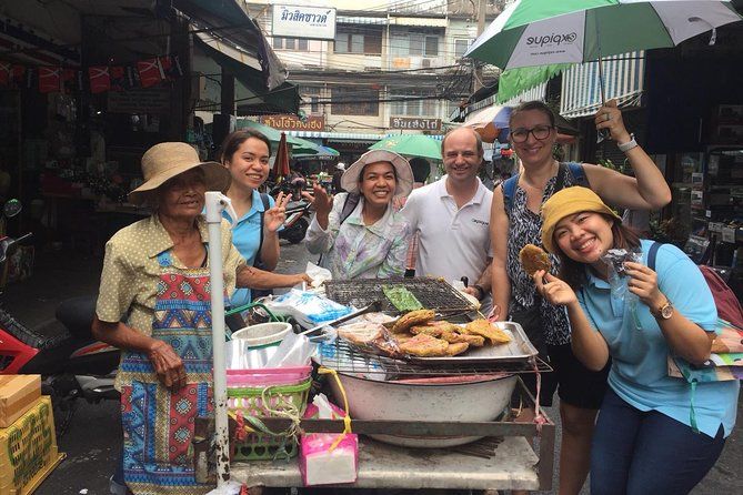 Imagen del tour: Snacks, mercados y más: tour a pie desde el mercado de las flores hasta el barrio chino