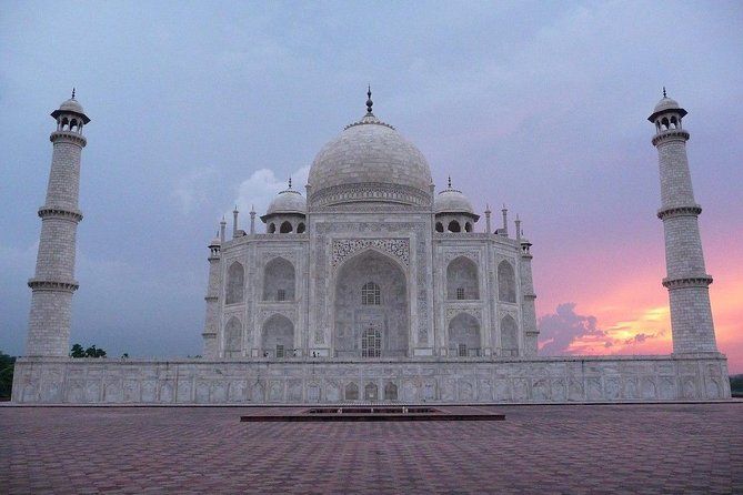Imagen del tour: Taj Mahal al amanecer y Agra Day Tour desde Delhi