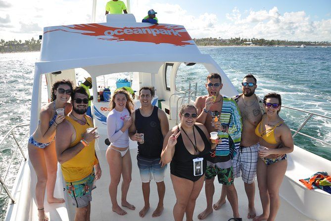 Imagen del tour: Crucero con fiesta en catamarán en Punta Cana
