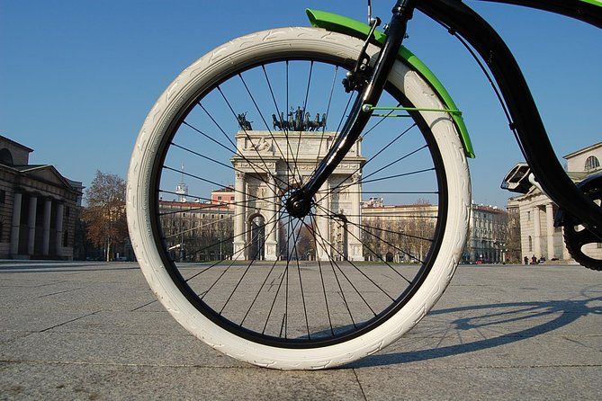 Imagen del tour: Excursión en bicicleta por los tesoros ocultos de Milán