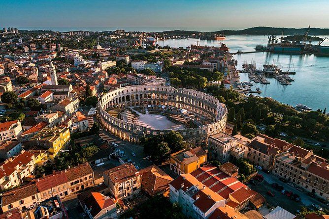 Imagen del tour: Excursión a pie por el patrimonio romano de Pula