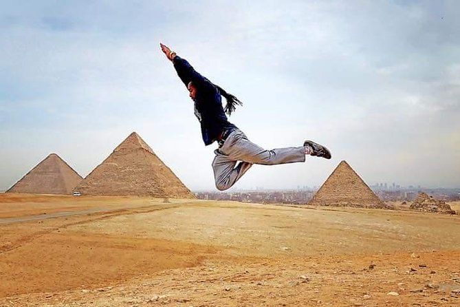 Imagen del tour: Excursión única a las pirámides de Giza, el museo egipcio y Khan El-Khalili