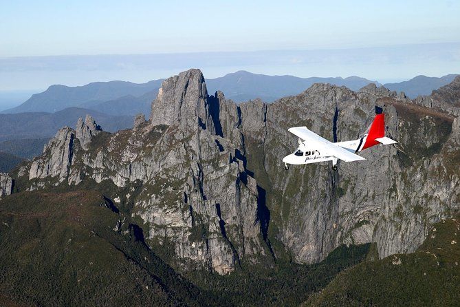 Imagen del tour: Tasmania Wilderness Experience: recorrido aéreo del Parque Nacional del Sudoeste con caminata y crucero por el puerto.